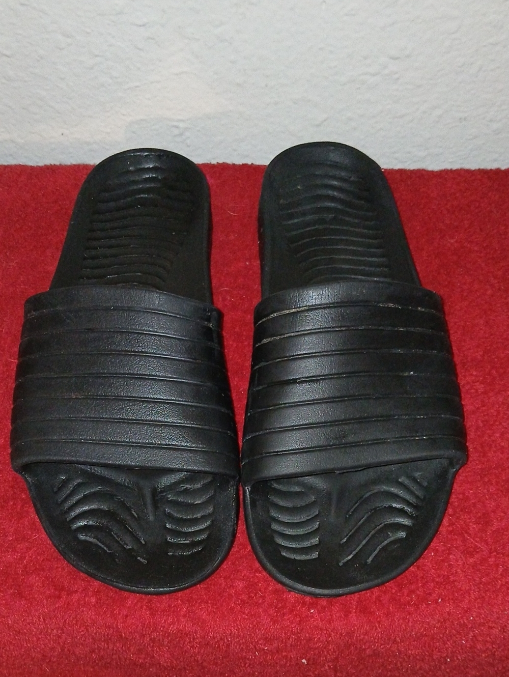 Men's Black Slide Sandals - Comfortable Everyday Pool Slides